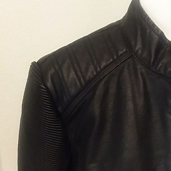 Forever 21 Faux leather jacket - Picture 3 of 4